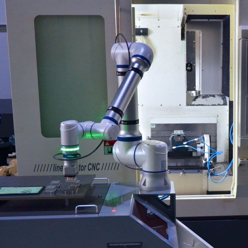 Elite Robots CS612 collaborative robot machine tending